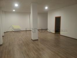 Local En venta en Elda photo 0