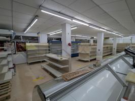 Local En venta en Elda photo 0