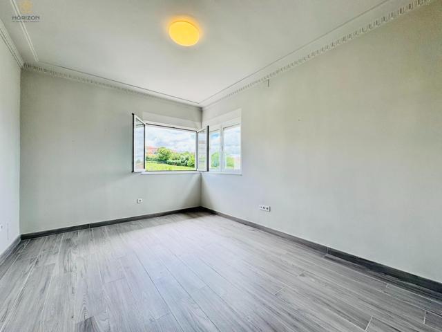 Piso En alquiler en Llaranes, Aviles photo 0