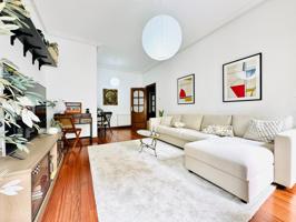 Piso En alquiler en Centro, Gijon photo 0