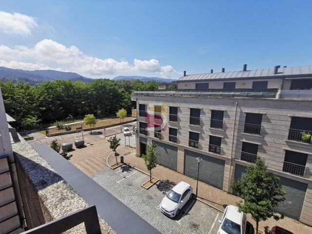 Gondomar, ático con terraza. photo 0