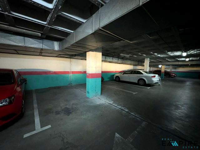 Plaza De Parking en venta en Parla de 25 m2 photo 0