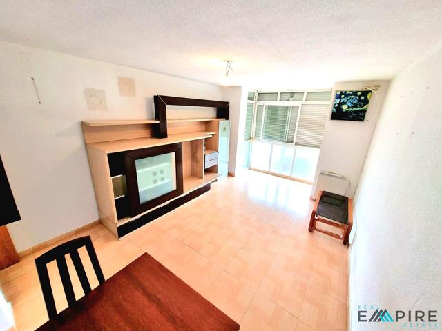 Piso en venta en Parla de 64 m2 photo 0