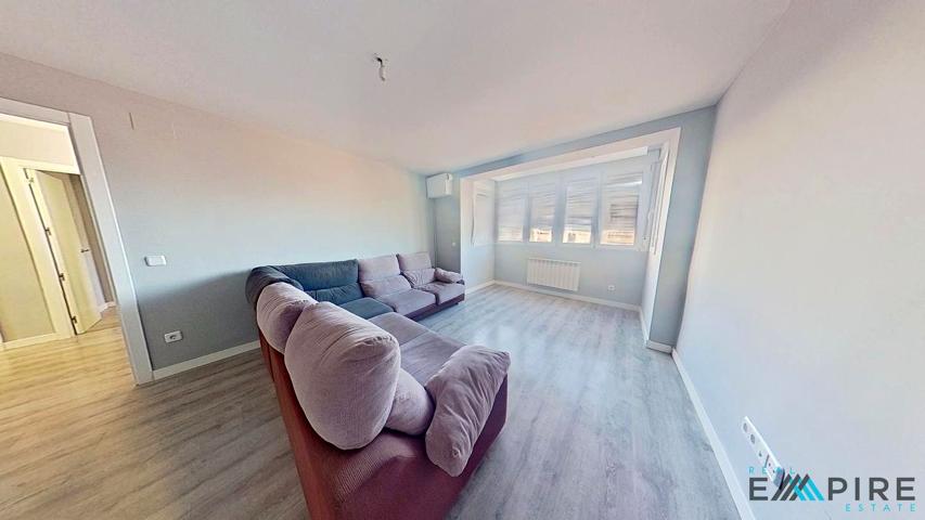 Piso en venta en Parla de 82 m2 photo 0