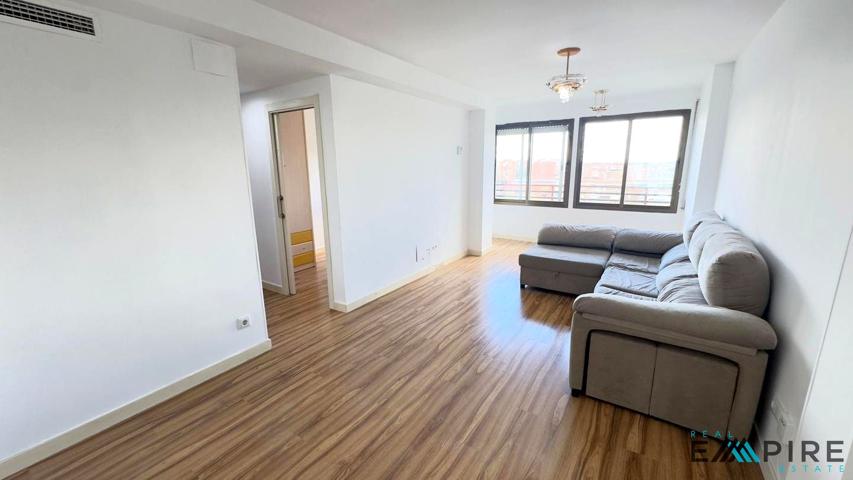 Piso en venta en Fuenlabrada de 70 m2 photo 0