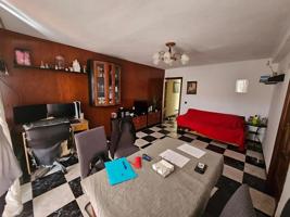 Piso en venta en Parla de 91 m2 photo 0