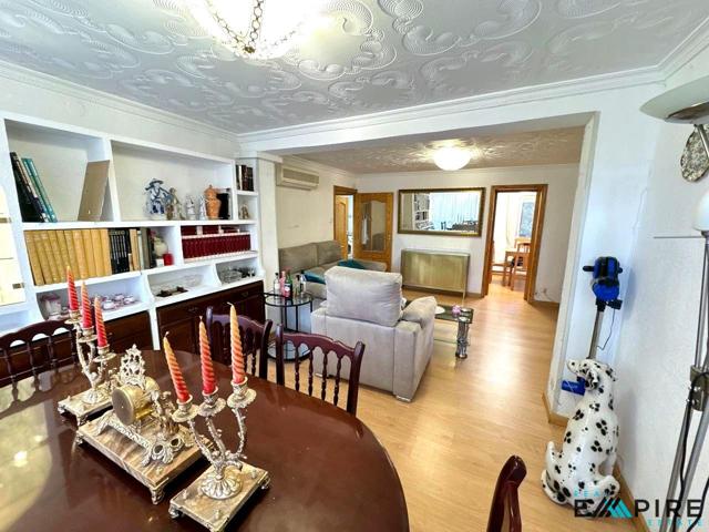 Piso en venta en Madrid de 96 m2 photo 0