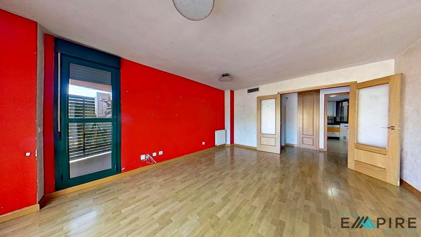 Piso en venta en Parla de 166 m2 photo 0