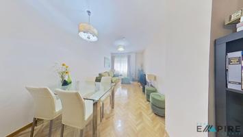 Piso en venta en Illescas de 88 m2 photo 0