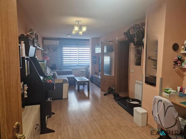 Piso en venta en Parla de 120 m2 photo 0