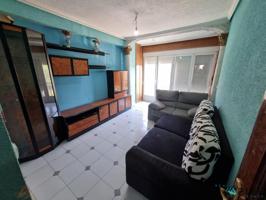 Piso en venta en Parla de 71 m2 photo 0