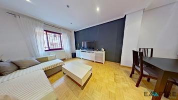 Piso en venta en Parla de 106 m2 photo 0