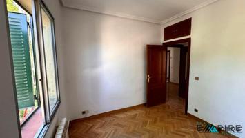Habitación en alquiler en Madrid de 79 m2 photo 0