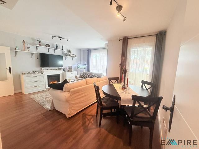 Piso en venta en Parla de 75 m2 photo 0