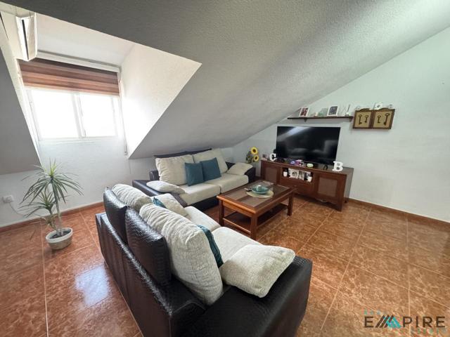 Ático en venta en Yeles de 60 m2 photo 0