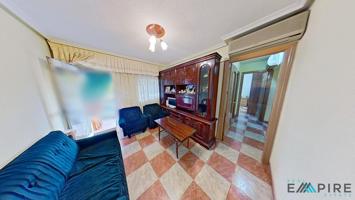 Piso en venta en Parla de 82 m2 photo 0