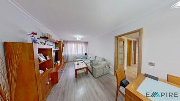 Piso en venta en Parla de 140 m2 photo 0