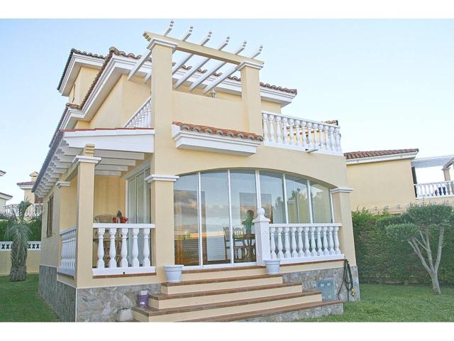 Casa unifamiliar en venta en Las Atalayas-U.R.M.I.-Cerro-Mar photo 0