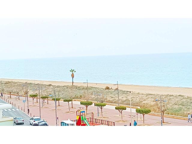 Apartamento en venta en Platja Nord-Peñismar photo 0