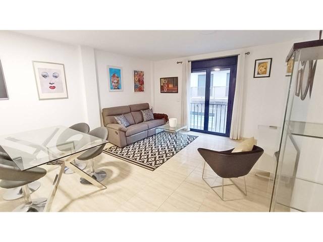 Piso en venta en Llandells photo 0