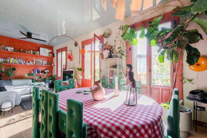 EXCLUSIVO Y SINGULAR PISO EXTERIOR CON TRES BALCONES EN ATOCHA photo 0