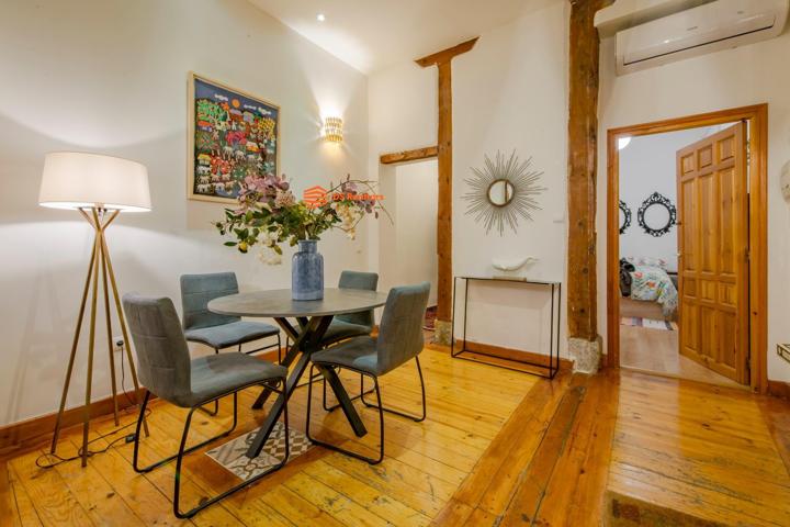 EXCLUSIVA VIVIENDA EN LA ZONA DE CHUECA-JUSTICIA photo 0