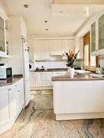 IMPRESIONANTE PISO ESQUINERO photo 0