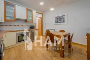 Planta Baja En venta en Pueblo Nuevo, Madrid photo 0