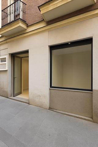 Oficina En venta en Centro, Madrid photo 0
