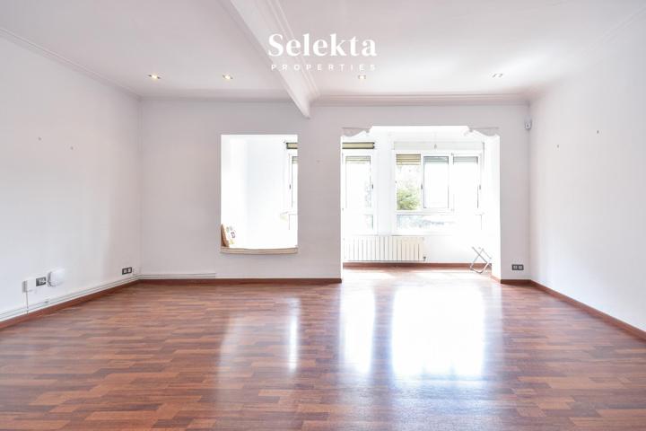 Piso En venta en Sant Gervasi - Galvany, Barcelona photo 0
