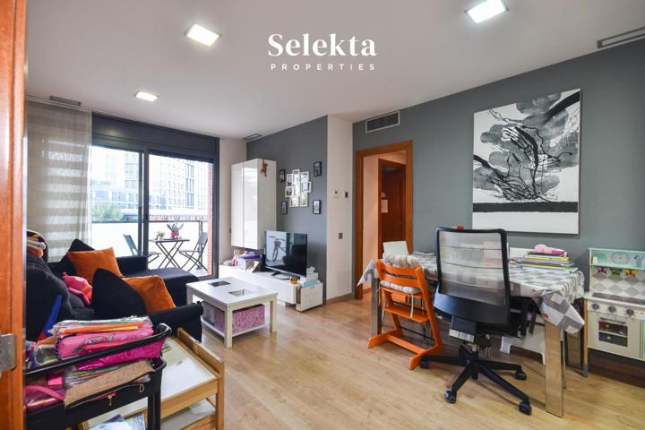 Piso En venta en Provençals Del Poblenou, Barcelona photo 0