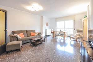 Piso En venta en Fort Pienc, Barcelona photo 0