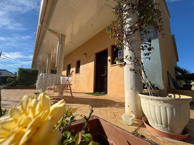 CASA ADOSADA EN COMPLEJO PRIVADO EN SANTA OLIVA-TARRAGONA photo 0
