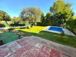 CHALET CON PISCINA EN EL OASIS photo 0