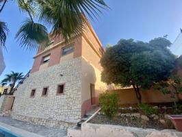 Chalet de lujo en Vistahermosa Venta photo 0