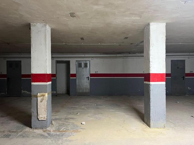 ALG224 - PLAZA DE GARAJE DE 11.40M2 + TRASTERO EN LA CALLE SANT NICOLAU DE BARI DE ALGEMESÍ photo 0