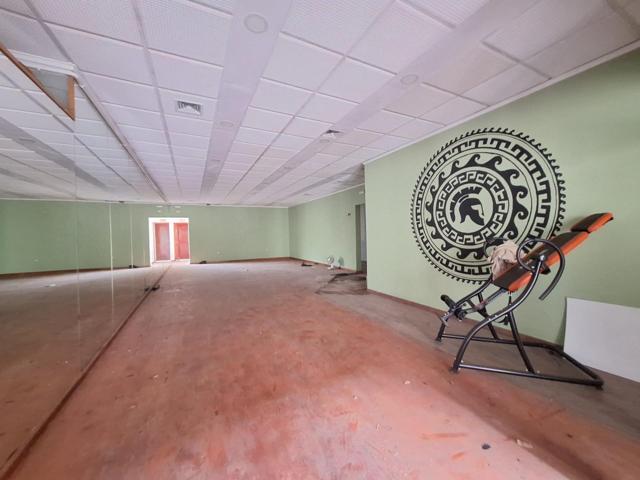 CUL896 - LOCAL COMERCIAL DE 197M² EN AVENIDA DOCTOR WAKSMAN photo 0