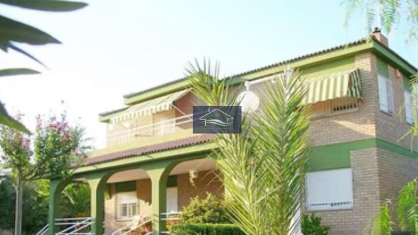 CHALET INDEPENDIENTE EN VENTA EN VILLAFRANQUEZA photo 0