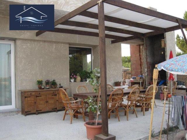 CHALET INDEPENDIENTE EN VENTA SAN VICENTE RASPEIG- ZONA EL MORALET - ALICANTE photo 0