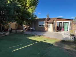 CHALET INDEPENDIENTE EN UBICACION PRIVILEGIADA - INTERESANTE INVERSION- PARA GENTE CON VISION photo 0