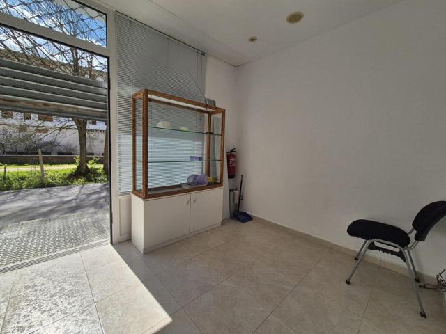 EN ALQUILER LOCAL COMERCIAL EN VILLASANA DE MENA photo 0