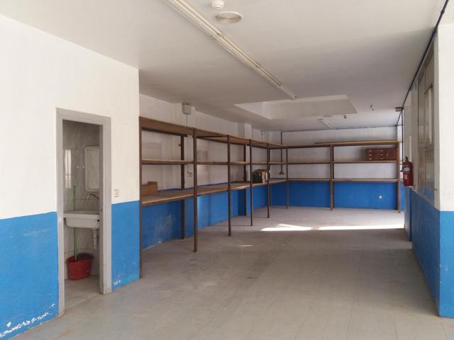 EN VENTA LOCAL EN ZALLA photo 0