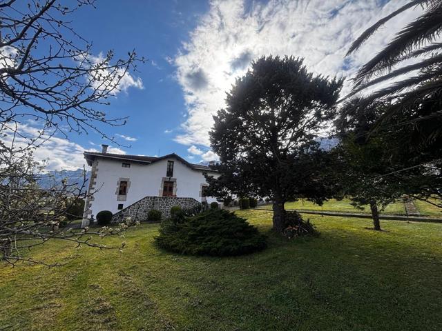 EN VENTA PRECIOSA PROPIEDAD EN EL VALLE DE MENA photo 0