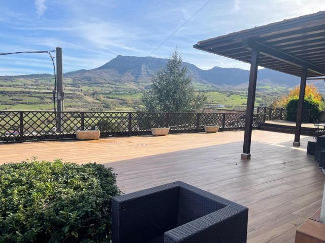 Exquisito chalet en Valle de Mena con piscina y espectaculares vistas 🌲🏡 photo 0