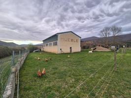 EN VENTA PABELLÓN Y FINCA RÚSTICA EN EL VALLE DE MENA photo 0