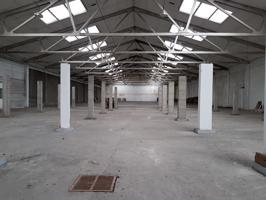 Nave industrial de 4.600 m2. , parcela total de 8.000 m2. photo 0