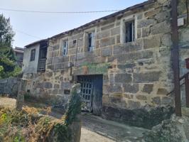 Casa En venta en Ourense photo 0