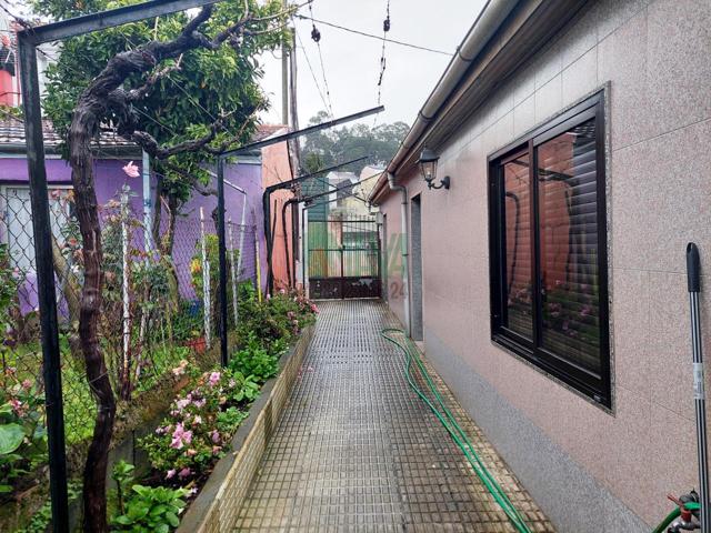 CASA DE 4 DORMITORIOS EN RAIRO photo 0