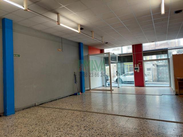 LOCAL DE 140 m2, CALLE MANUEL PEREIRA photo 0