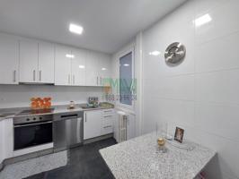 PISO AMUEBLADO DE TRES DORMITORIOS photo 0